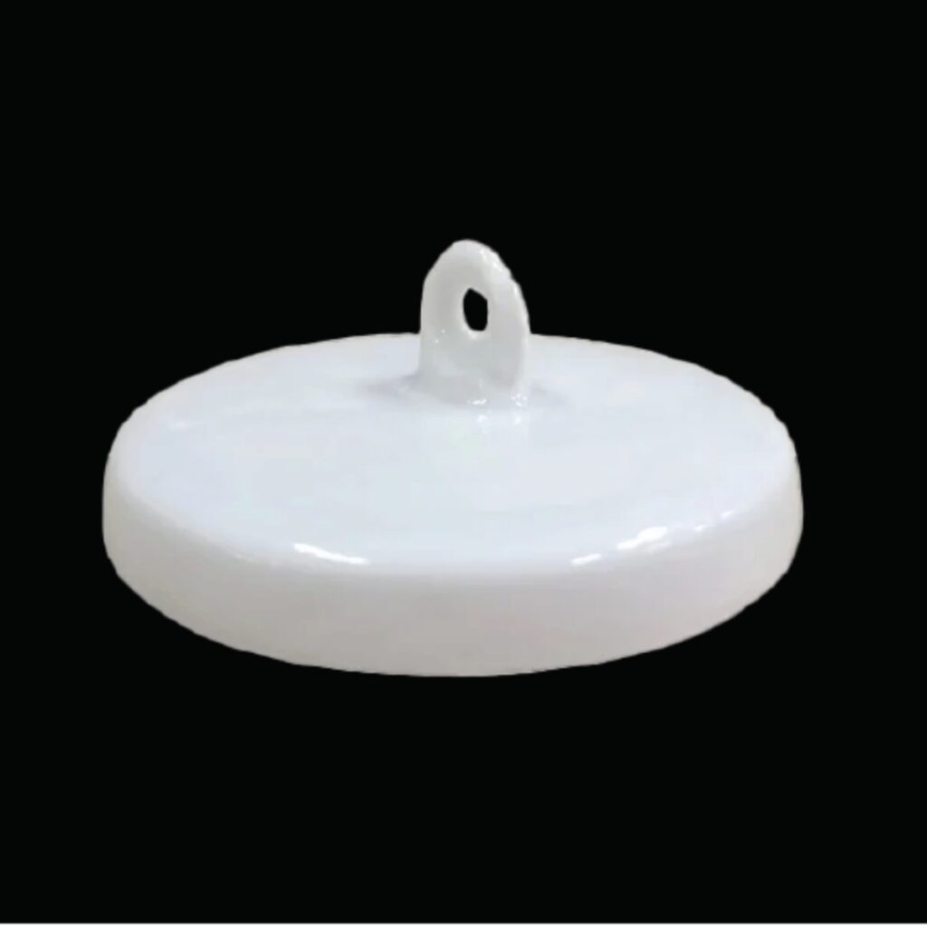 Silica crucible lids for low form silica crucibles glosil